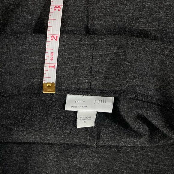 J. Jill Medium 33” Gray Pull-On Pencil Skirt Length- 4.5” Slit - Picture 6 of 11